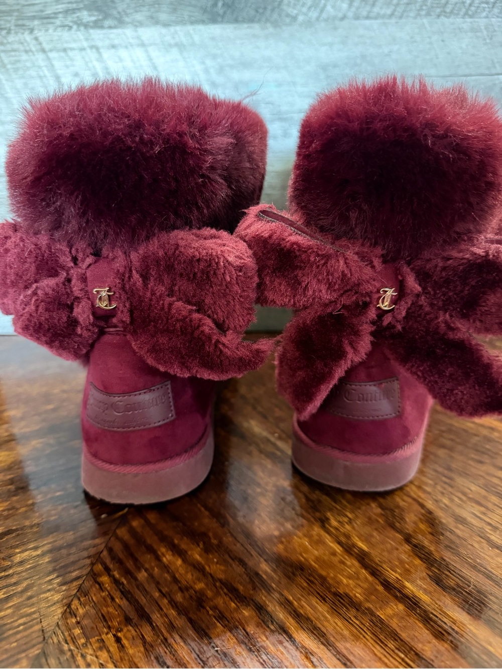 Juicy By Juicy Couture Burgundy Kenia Ankle Faux Fur Back Bow Boots Sz 8